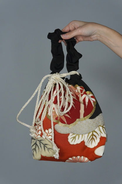 jedwabne kinchaku KIMONO (II gatunek)